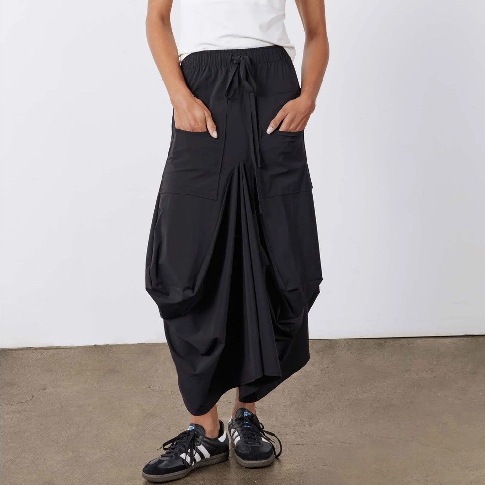 Ruti the go to skirt